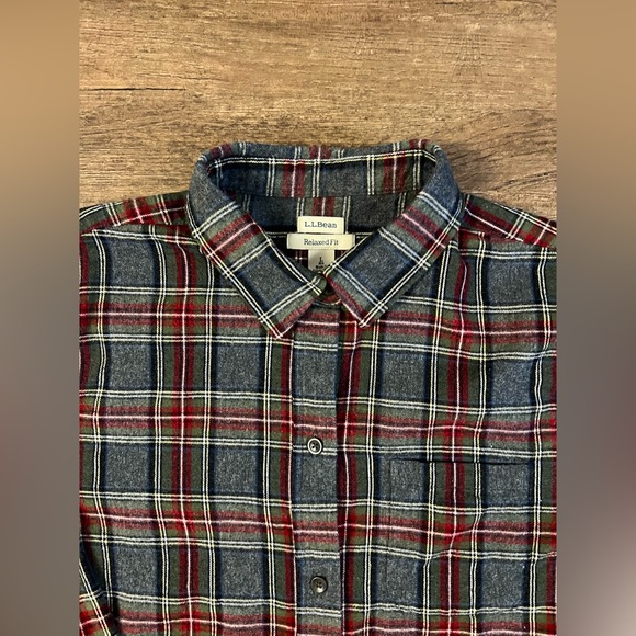 LL Bean Women's Top Scotch Plaid Flannel Shirt Relaxed Fit Large Button Up - Picture 4 of 7